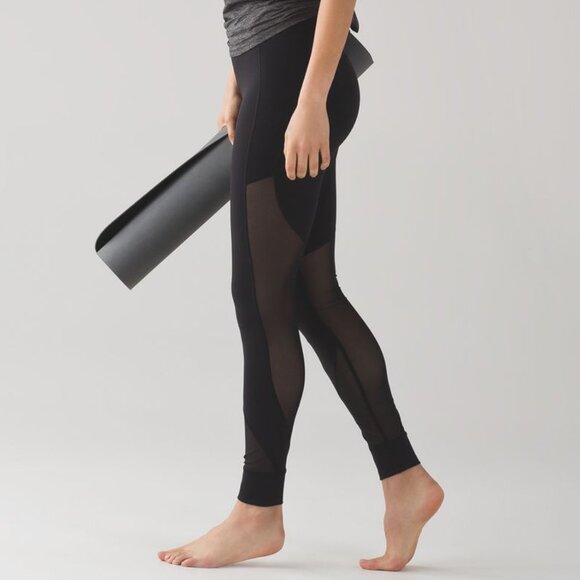 Lululemon Hot Like Agni Pant Size 4 Black Full-On High-Rise Legging - Picture 1 of 7